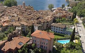 Hotel Villa Miravalle Riva Del Garda